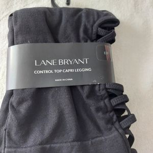 Lane Bryant  Black Control Top Capri Leggings size E/F